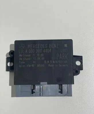 Mercedes-Benz E C207 W207 Parking PDC control unit/module A0009004404