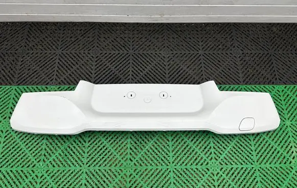 BMW i3 Rear bumper trim bar molding 7462336