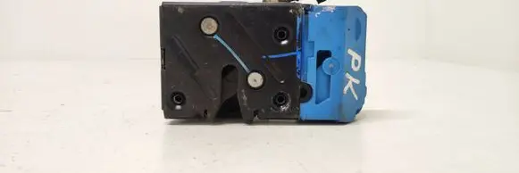 Volvo V70 Front door lock