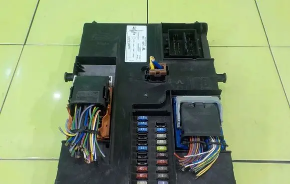 Ford Transit Custom Fuse box set BK2T14B476AL BEZPIECZNIKOW