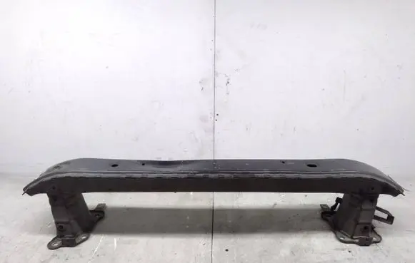 Volvo C30 Front bumper cross member