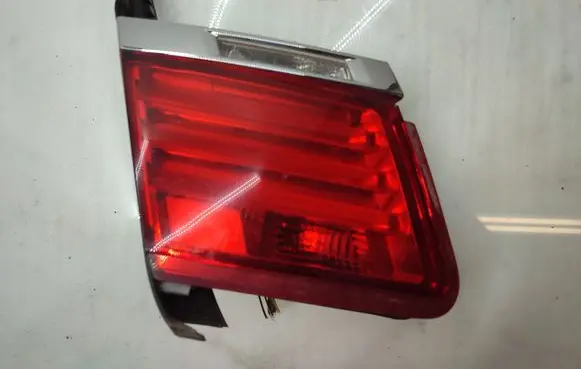 BMW 7 F01 F02 F03 F04 Tailgate rear/tail lights 7182205