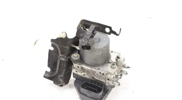 Mazda 6 Master brake cylinder GMM1437A0