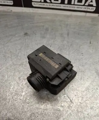 Mercedes-Benz E W211 Ignition lock 2115451408 2115451400