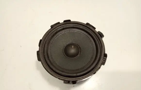 Mercedes-Benz GLC C253 Panel speaker A2058201002