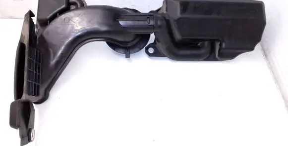Intake resonator