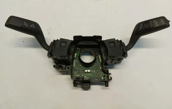 Fog light switch