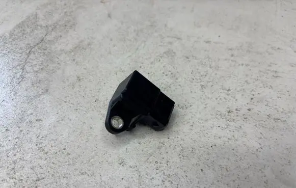 BMW 5 E60 E61 Air pressure sensor 7787142