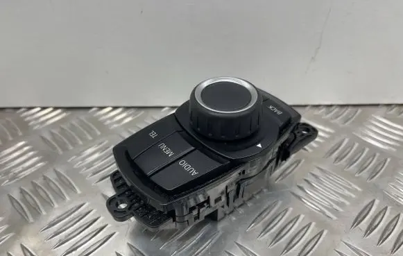 BMW 3 F30 F35 F31 Head unit multimedia control 9317695