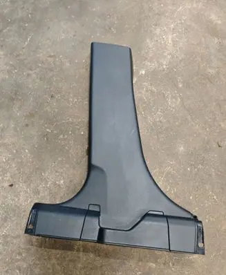 Mitsubishi ASX (B) pillar trim (bottom) 7211A053 7211A141