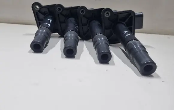 Audi TT Mk1 High voltage ignition coil 06B905115E CM11201