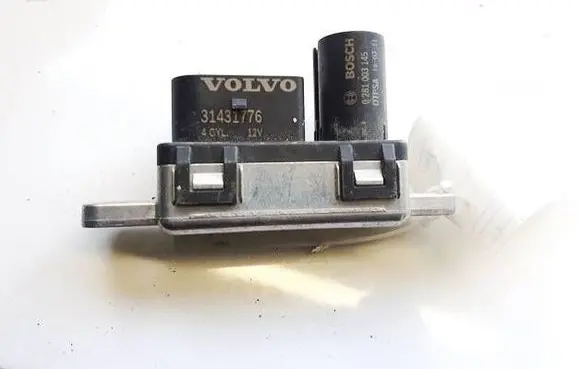Volvo XC90 Glow plug pre-heat relay 31431776 0281003145