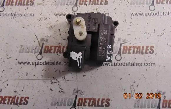 Toyota Corolla Verso AR10 Air flap motor/actuator 1138002051