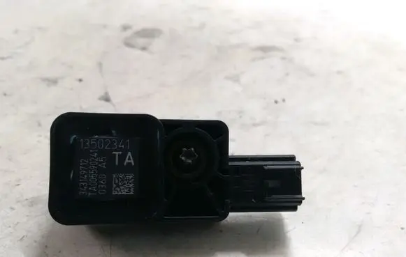 Opel Insignia A Airbag deployment crash/impact sensor 13502341 343149712