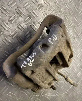 Nissan Terrano Front brake caliper