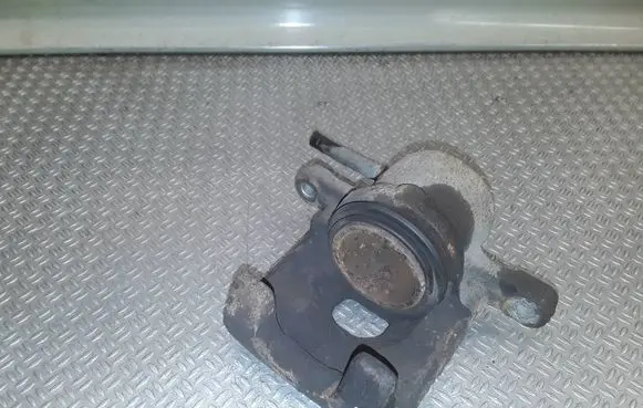 Nissan Pixo Front brake caliper 