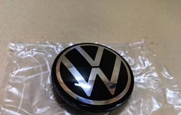 Volkswagen Golf VIII Original wheel cap 5H0601171