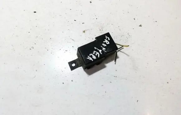Opel Frontera A Other relay 90240664 2502888