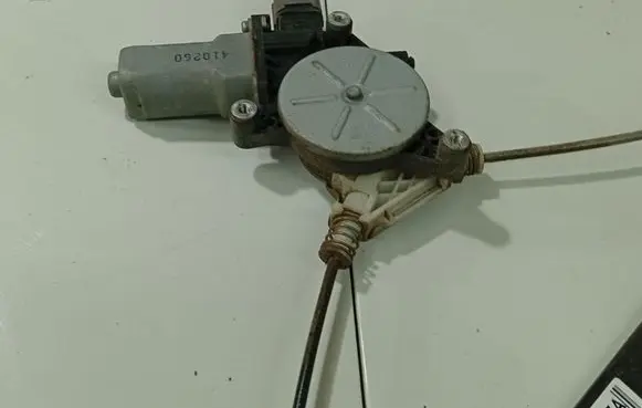 Honda Accord Rear door window regulator motor 