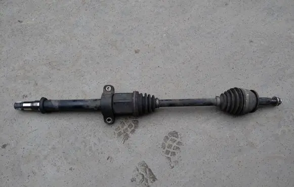 Toyota Verso Front driveshaft