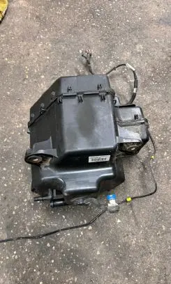 Nissan Navara D23 AdBlue liquid reservoir 204115JU1A