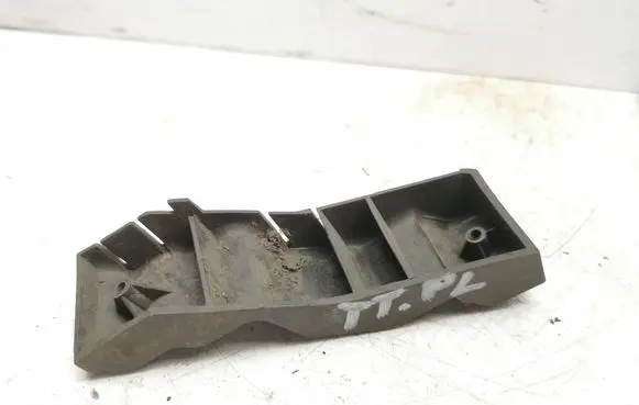 Audi TT Mk1 Front bumper mounting bracket 8N0807184