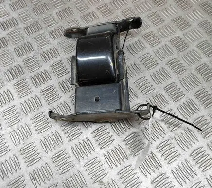 Rear door upper hinge