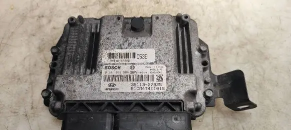 Hyundai Santa Fe Engine control unit/module 3911327825 0281013584 3911627825