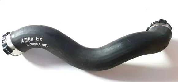 Intercooler hose/pipe