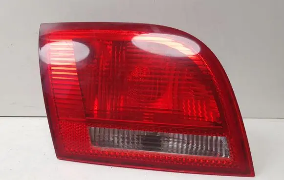 Audi A3 S3 8P Tailgate rear/tail lights 8P4945093