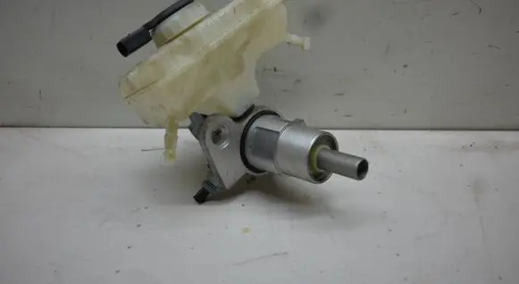 Audi A7 S7 4G Master brake cylinder 8K0611301A