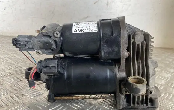 Mercedes-Benz S W221 Air suspension compressor/pump A2213200704 A1045 7219203