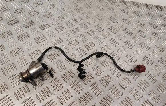 Volkswagen PASSAT B8 AdBlue injector 03N131113D