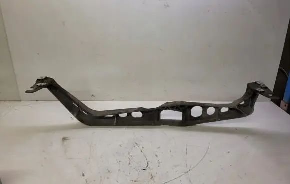 Audi A4 S4 B8 8K Engine mounting bracket 8K0199521C