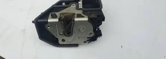 BMW 1 E81 E87 Rear door lock 7167075