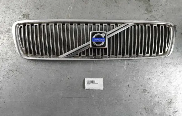 Volvo V70 Front grill 8659875