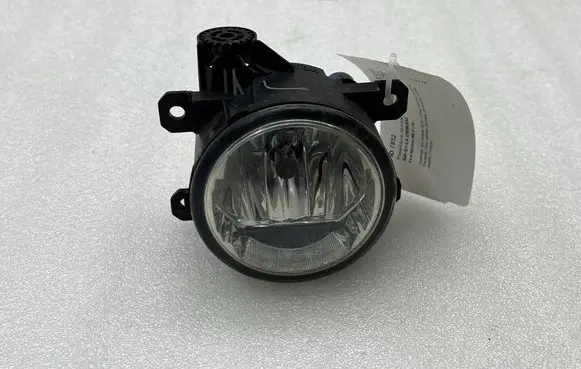 Ford Mondeo MK V Front fog light DS7315A201AB