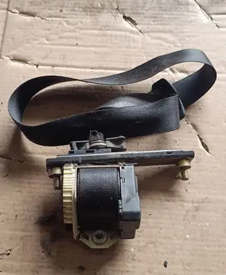 BMW X5 E53 Front seatbelt 7700043594 S1840875110