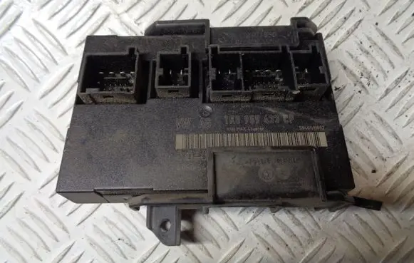 Volkswagen Caddy Comfort/convenience module 1K0959433CP