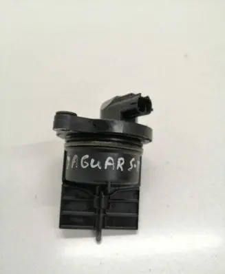Jaguar S-Type Valve XV4E9L490