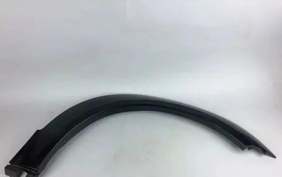 Front arch trim