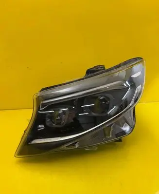 Mercedes-Benz V Class W447 Headlight/headlamp A4479068101