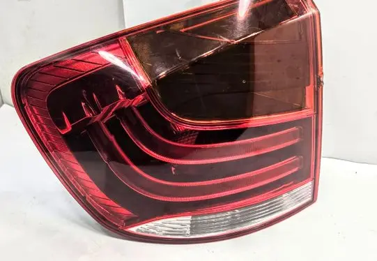 BMW X1 E84 Rear/tail lights 03425500