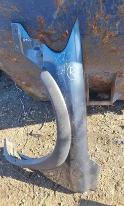 Volvo XC70 Fender