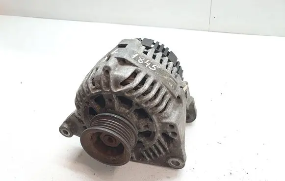 Audi A4 S4 B5 8D Generator/alternator 