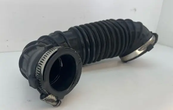Audi A4 S4 B8 8K Air intake hose/pipe 03G129629