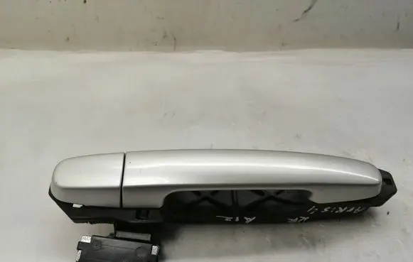 Toyota Auris 150 Rear door exterior handle 692110D901