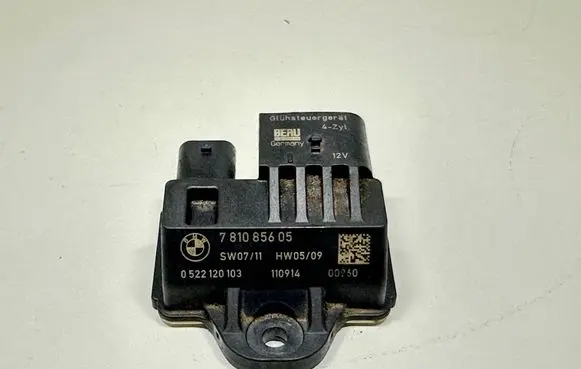 BMW 3 E90 E91 Glow plug pre-heat relay 7810856 0522120103 110914
