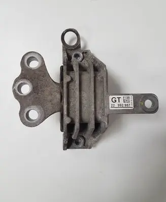 Opel Insignia A Engine mount bracket 22992957