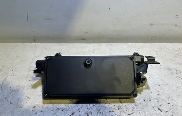 Volvo XC40 Windshield/windscreen camera 32327234 G2611 P32327234